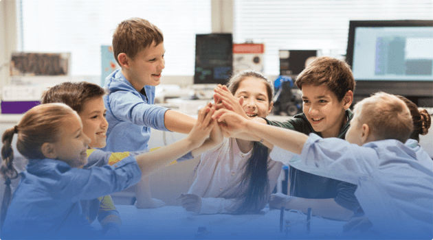 ТОП-15 лучших детских дневных лагерей и программ 2025 г.