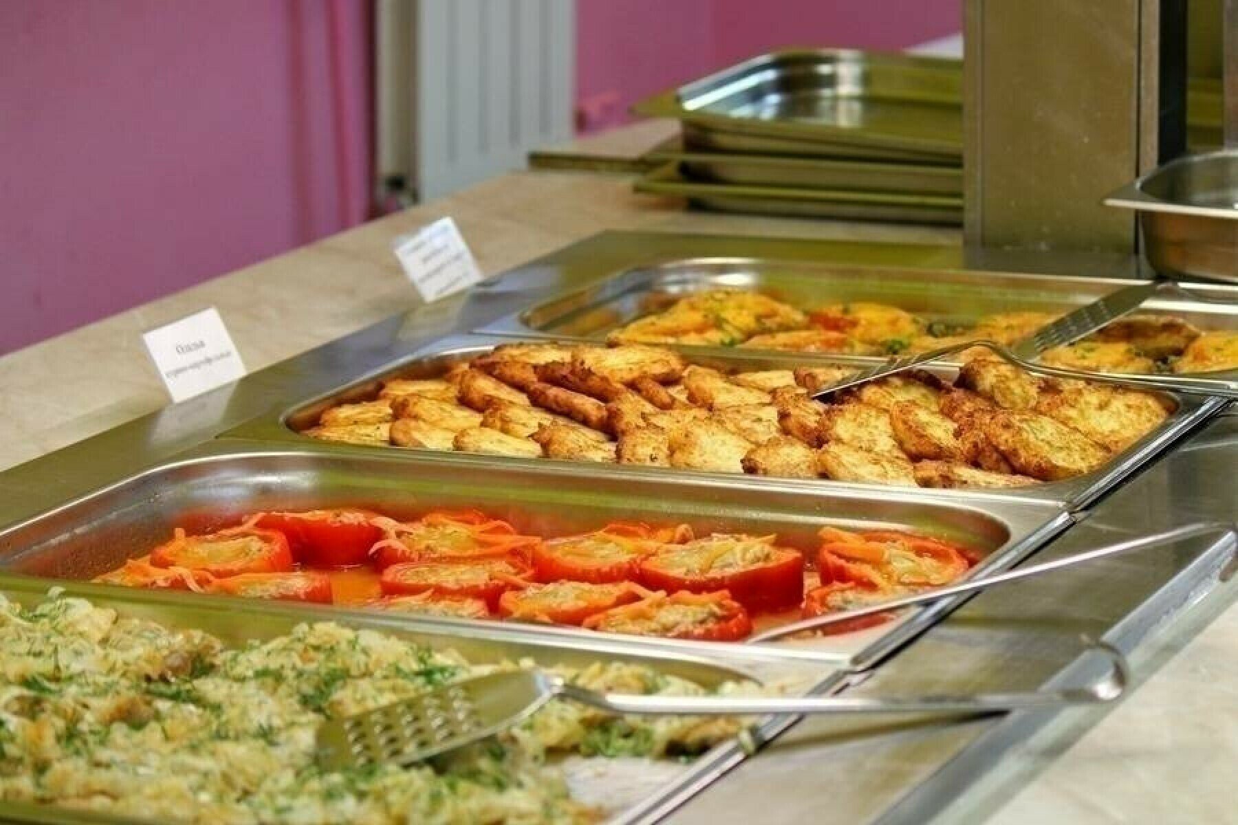 Каникулы от сети школ Cyber Class – IT и математический лагерь, Владимирская обл., Петушинский р-н. Путевки в детский лагерь на 2025 год, фото питания 1