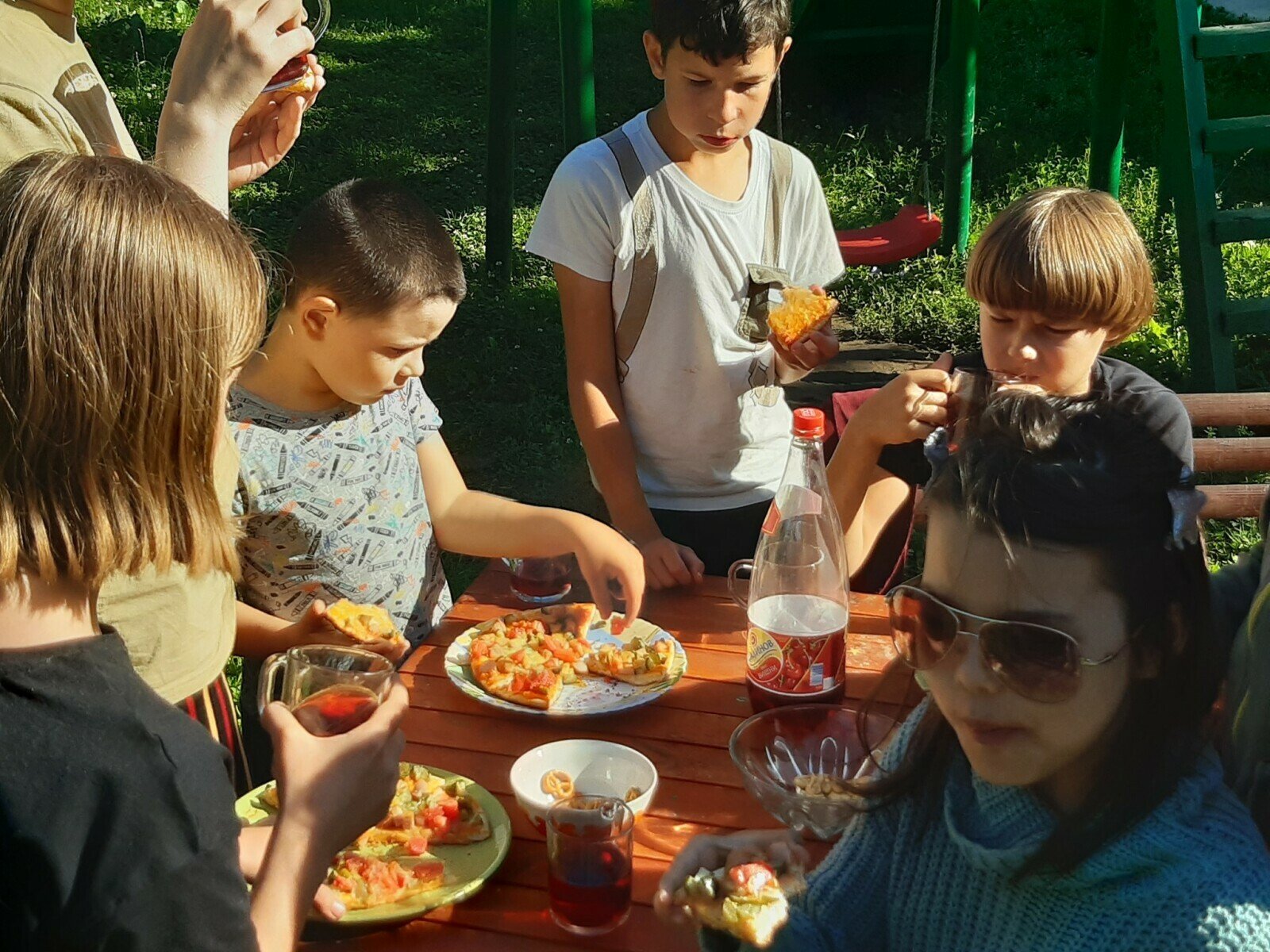 Лагерь Теремок в Подмосковье, Чеховский район – путевки на 2025 год, фото питания 2