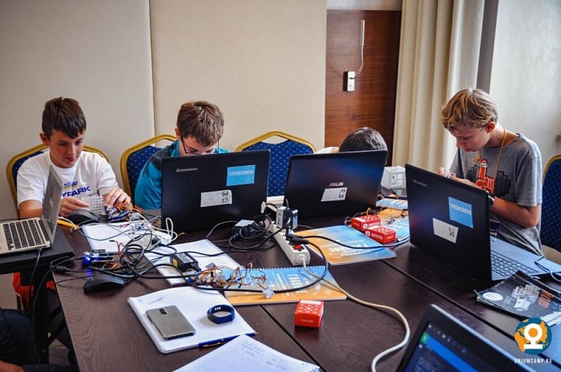 Детский лагерь