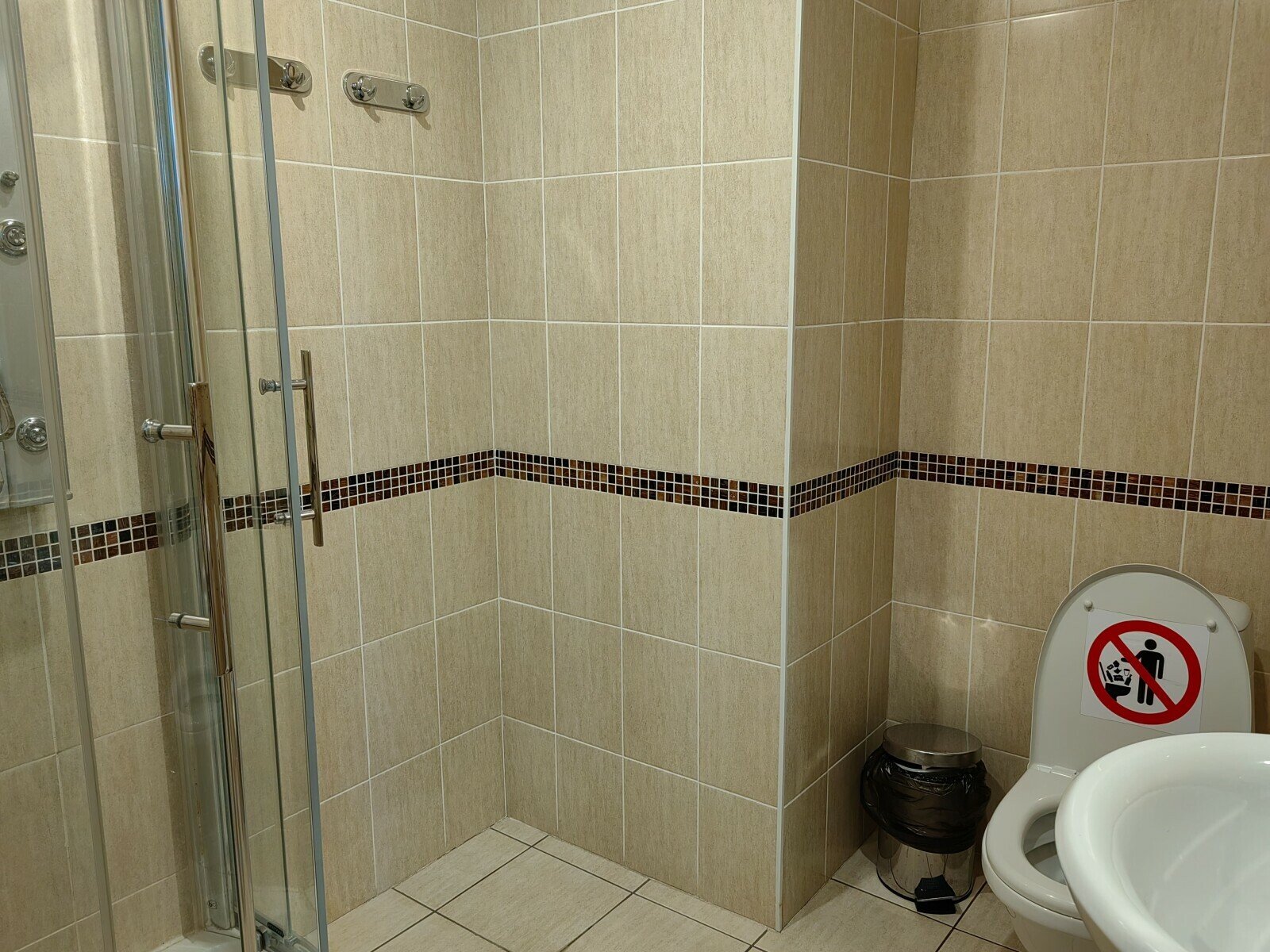 Академия звезд. ЛОК Изумруд – творческий лагерь, Московская обл., Наро-Фоминский р-н. Путевки в детский лагерь на 2025 год, фото размещения 3