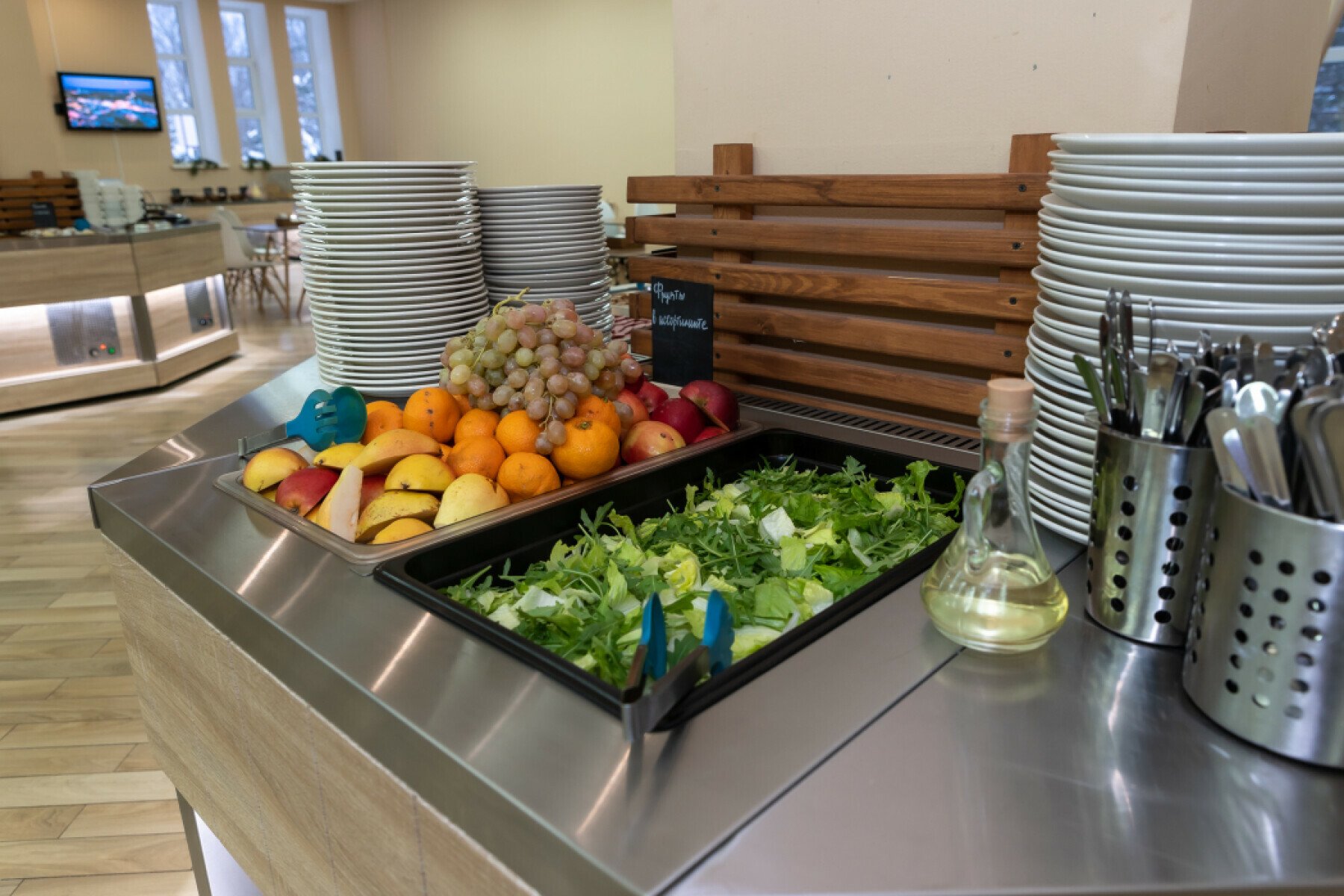 Каникулы от сети школ Cyber Class – IT и математический лагерь, Владимирская обл., Петушинский р-н. Путевки в детский лагерь на 2025 год, фото питания 2