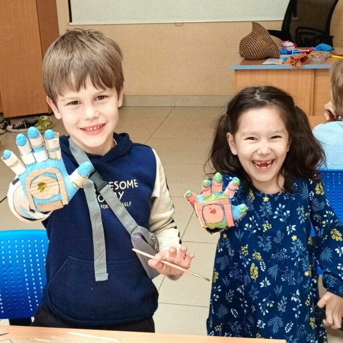 Лига Роботов. Школа робототехники – городской лагерь, Екатеринбург, 10 филиалов. Путевки в детский лагерь на 2025 год, фото программы 1