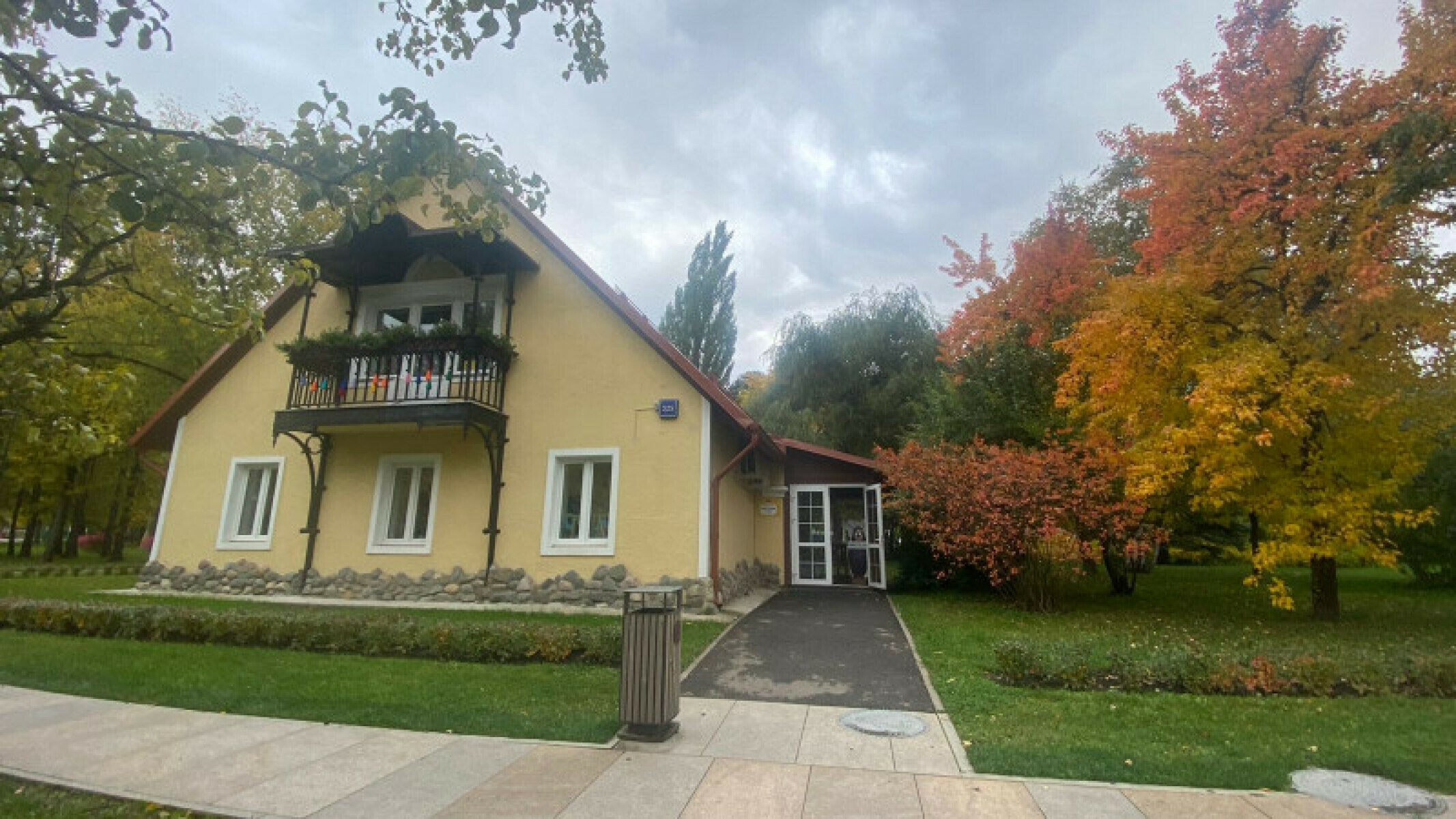 Английский хобби клуб Городские каникулы – городской лагерь, Москва, ВДНХ. Путевки в детский лагерь на 2025 год, фото размещения 6