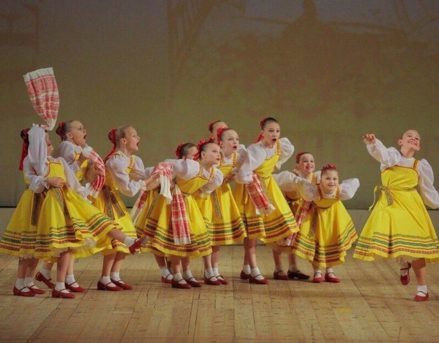 MCAMP Наследие – творческий лагерь, Московская обл., Одинцовский р-н. Путевки в детский лагерь на 2025 год, фото программы 6