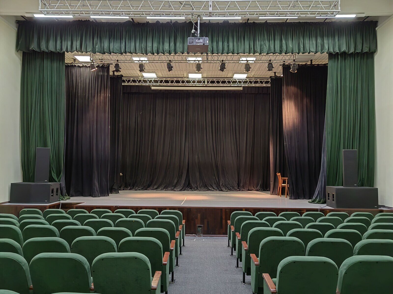 Академия звезд. ЛОК Изумруд – творческий лагерь, Московская обл., Наро-Фоминский р-н. Путевки в детский лагерь на 2025 год, фото размещения 6