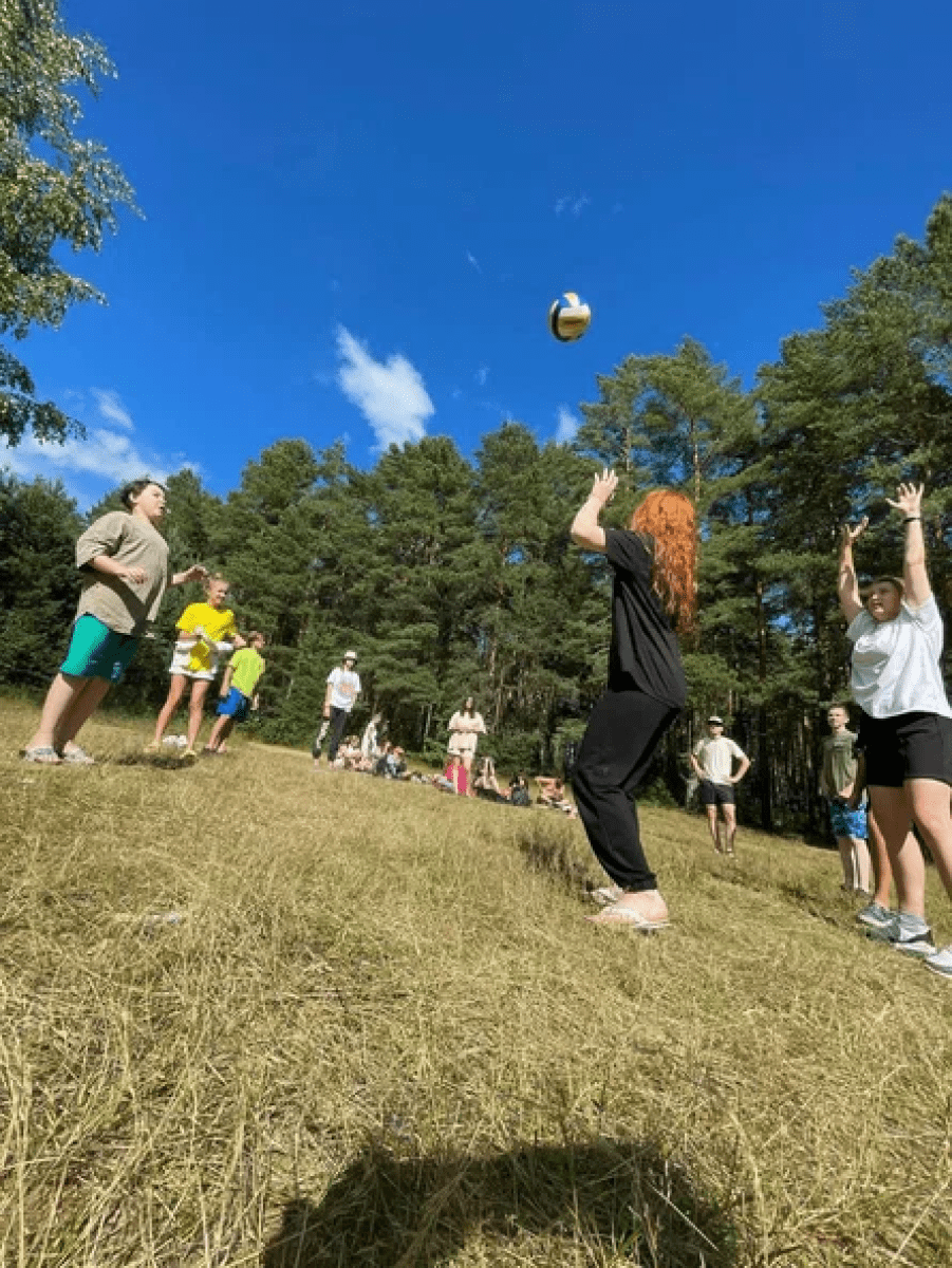 Moscow Innovative Language Centre (MILC). Подмосковье – языковой лагерь, Московская область, Солнечногорск. Путевки в детский лагерь на 2025 год, фото программы 7