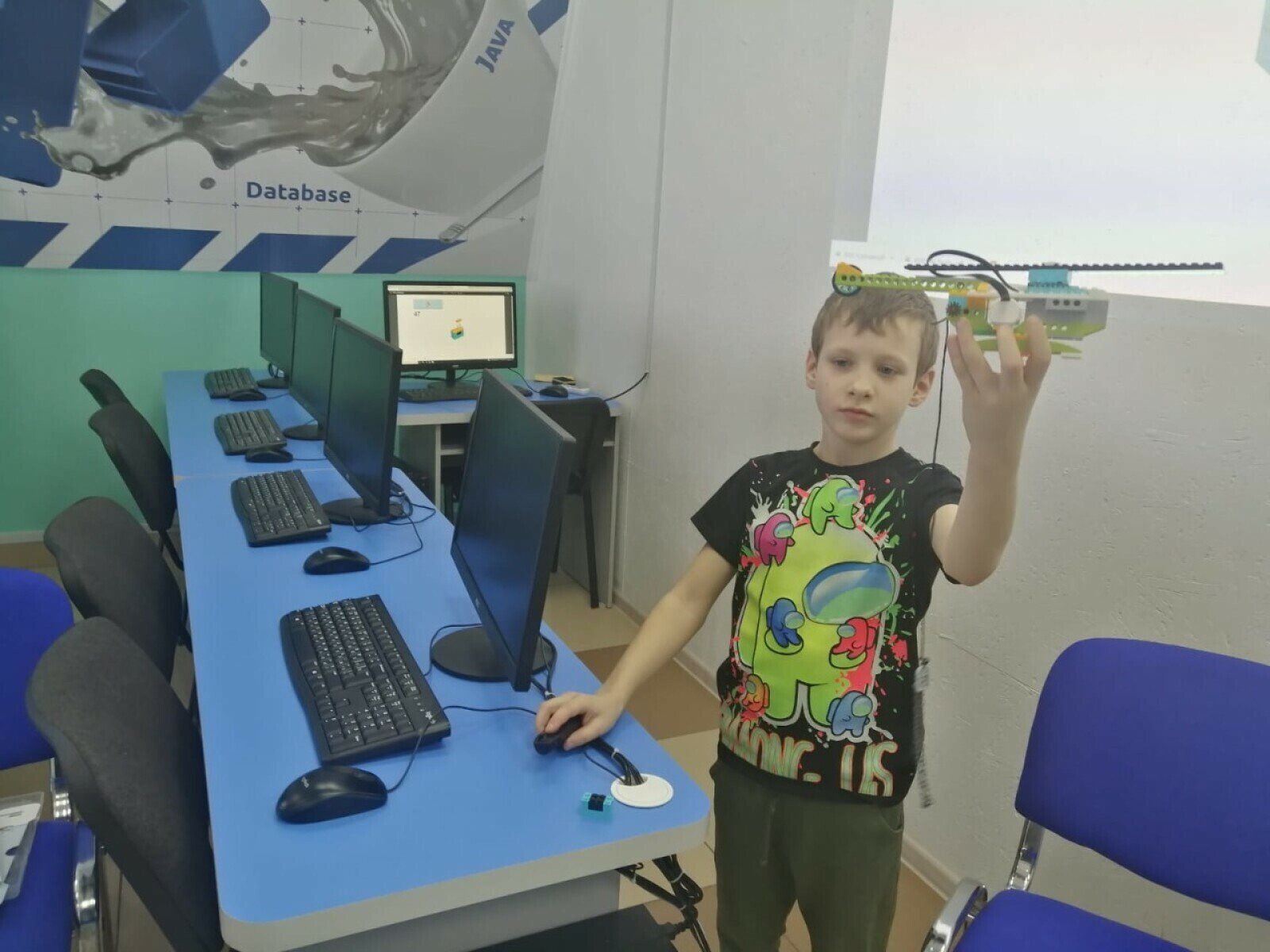 Компьютерная Академия TOP Шахты – городской лагерь, Ростовская область, г. Шахты. Путевки в детский лагерь на 2025 год, фото программы 6