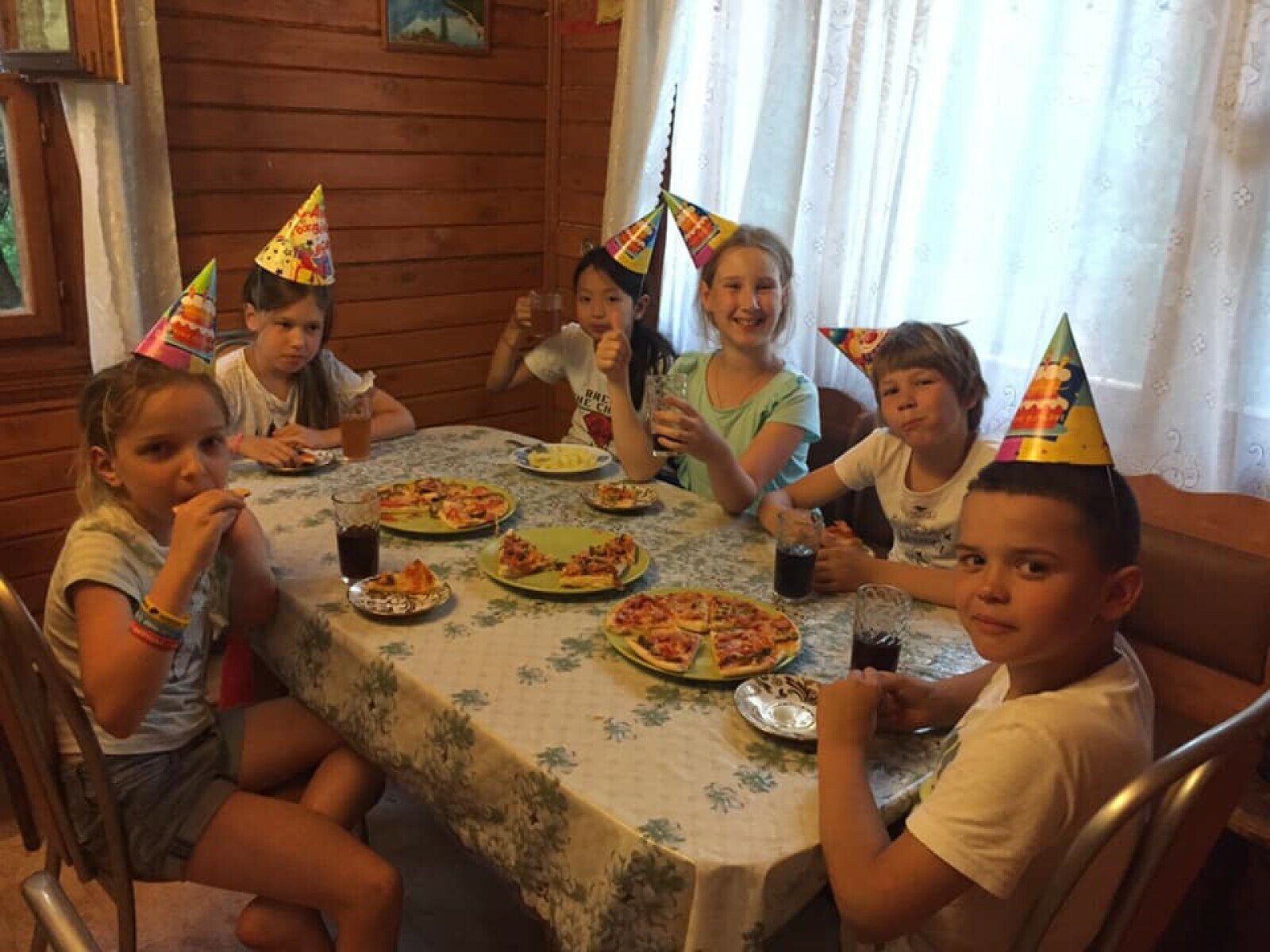 Лагерь Теремок в Подмосковье, Чеховский район – путевки на 2025 год, фото питания 5