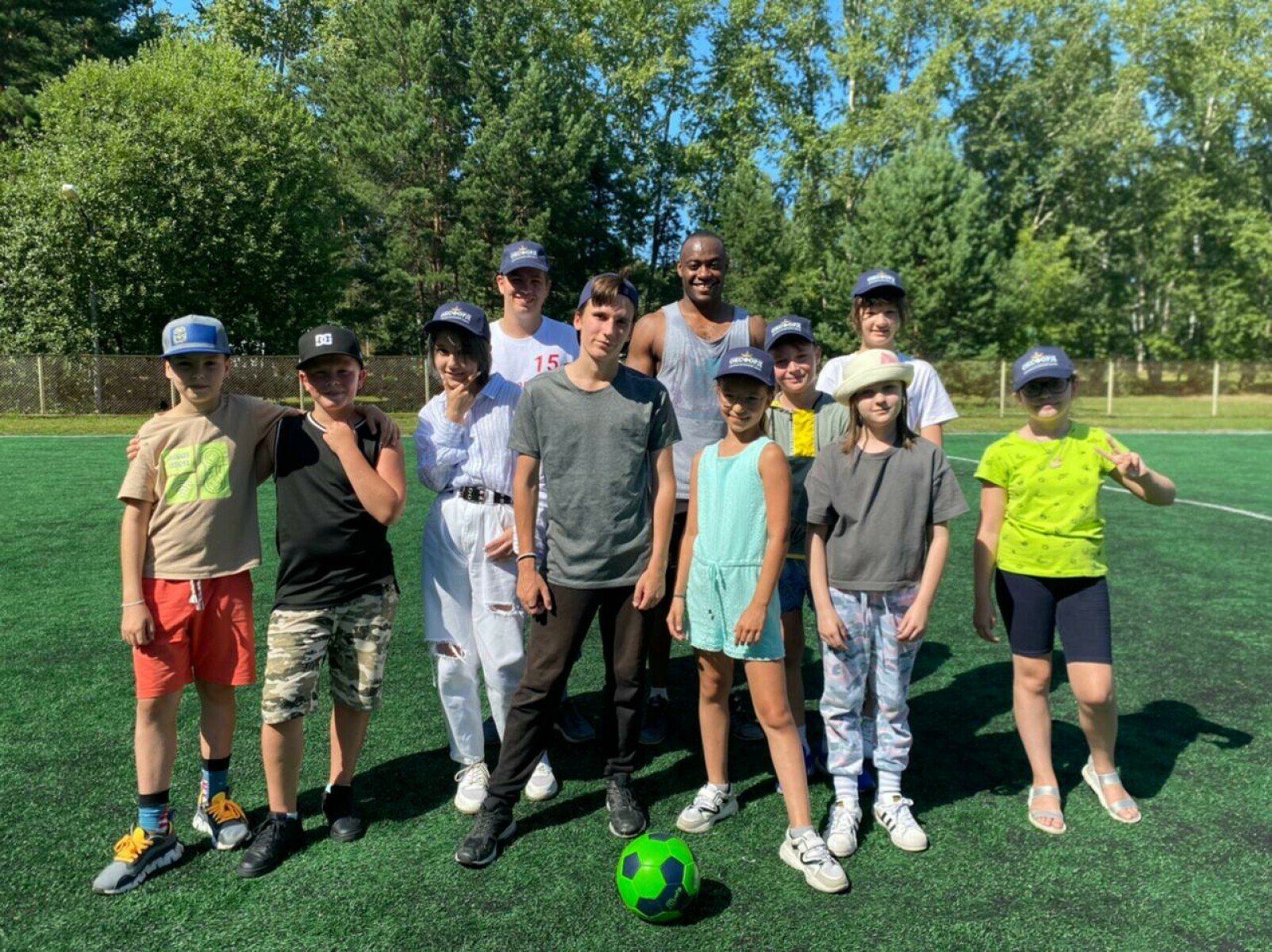 ОXFORD FRIENDS CAMP. Выездной языковой лагерь – языковой лагерь, Новосибирск. Путевки в детский лагерь на 2025 год, фото программы 8