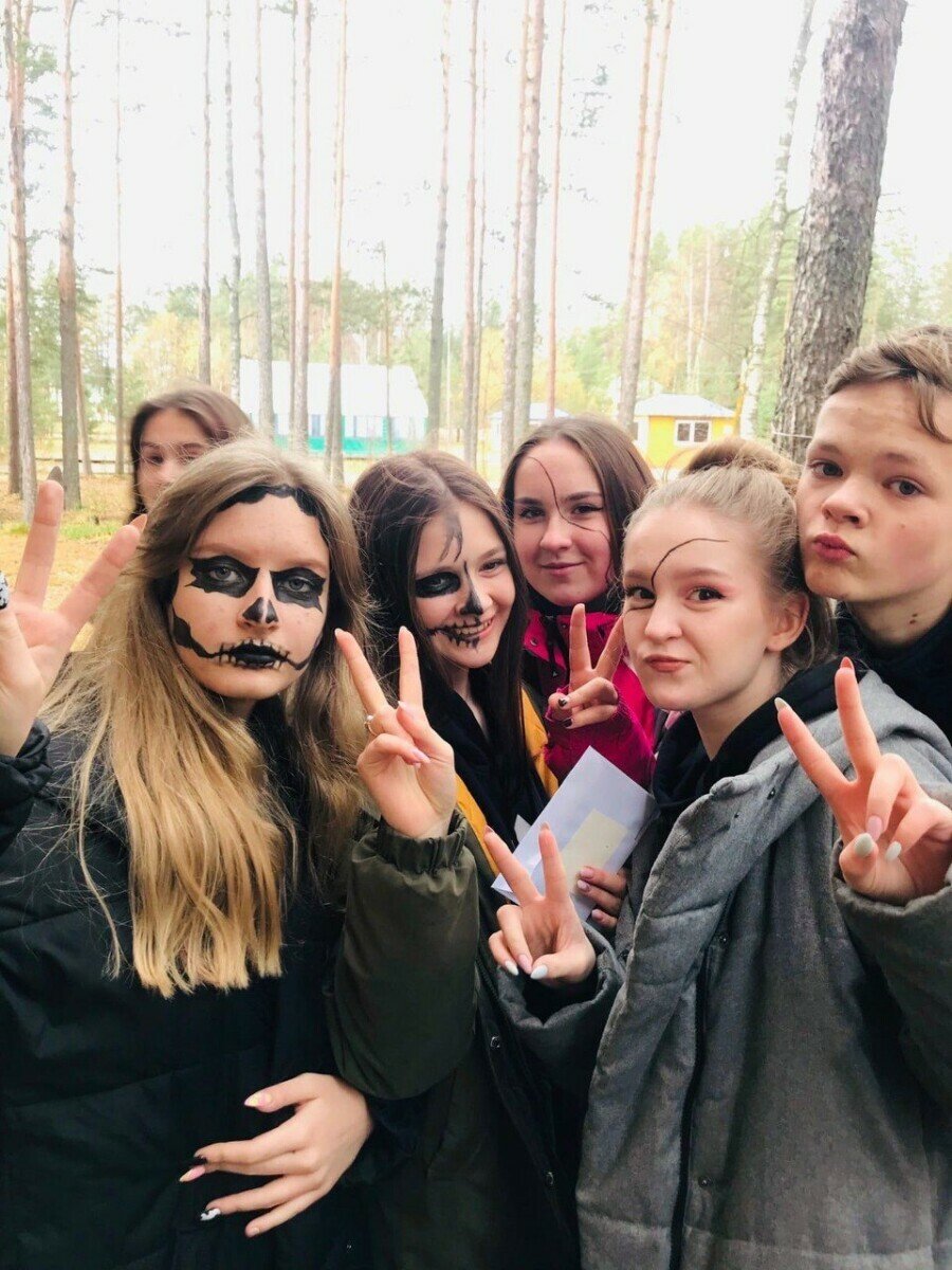 Cool Kids в ДОЛ Связист – языковой лагерь, Ленинградская обл., Приозерский р-н. Путевки в детский лагерь на 2025 год, фото программы 1