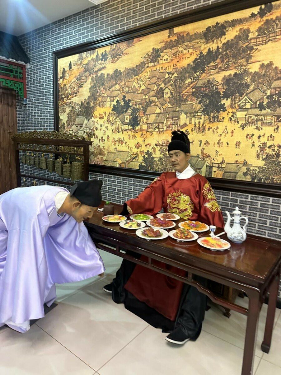 China Сlub Чудеса Поднебесной – международный лагерь, Китай, Пекин, Тяньцзинь, Сиань. Путевки в детский лагерь на 2025 год, фото программы 1