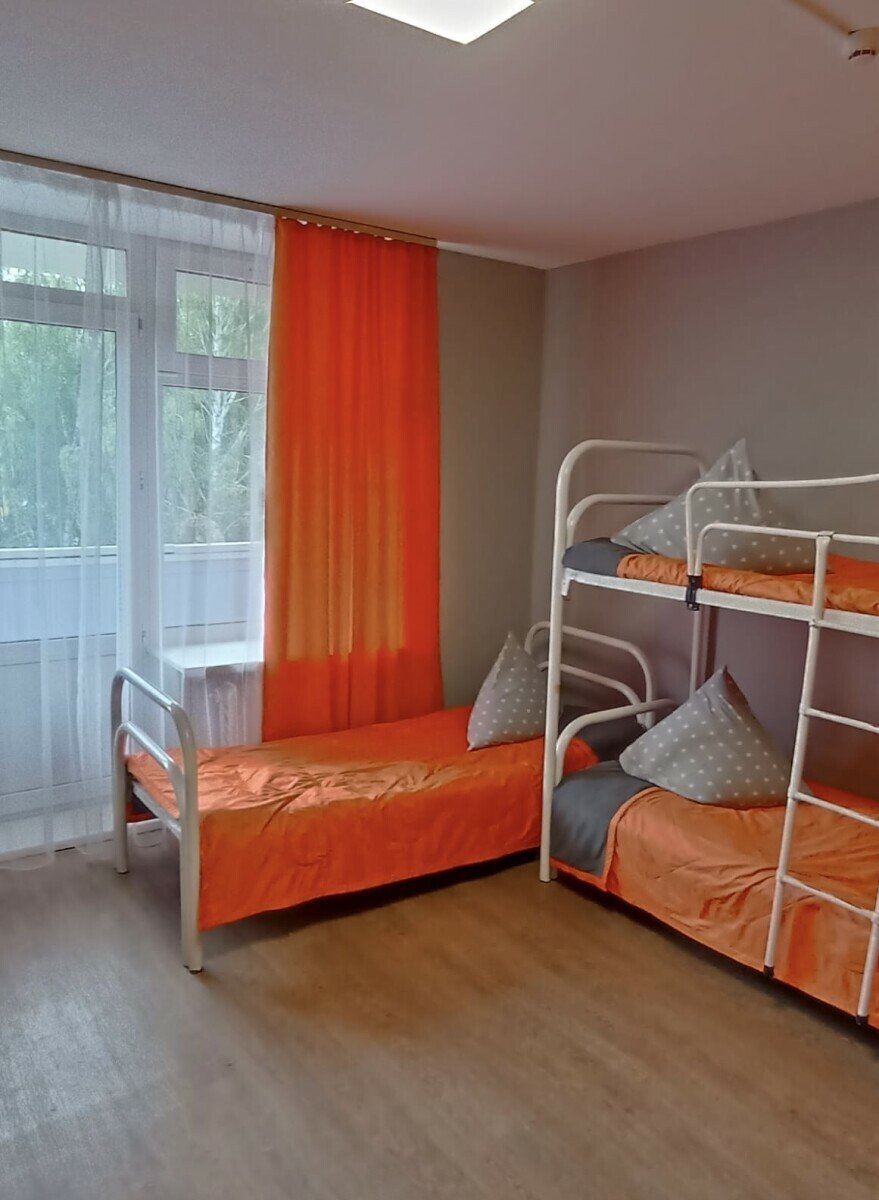 ОXFORD FRIENDS CAMP. Выездной языковой лагерь – языковой лагерь, Новосибирск. Путевки в детский лагерь на 2025 год, фото размещения 1