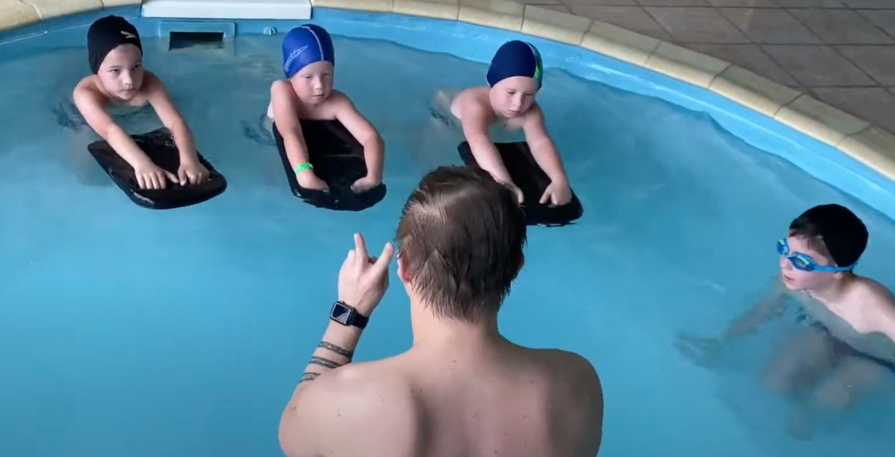 «Азбука Плавания» – Детский спортивный лагерь в Подмосковье, Шуколово, фото программы 4