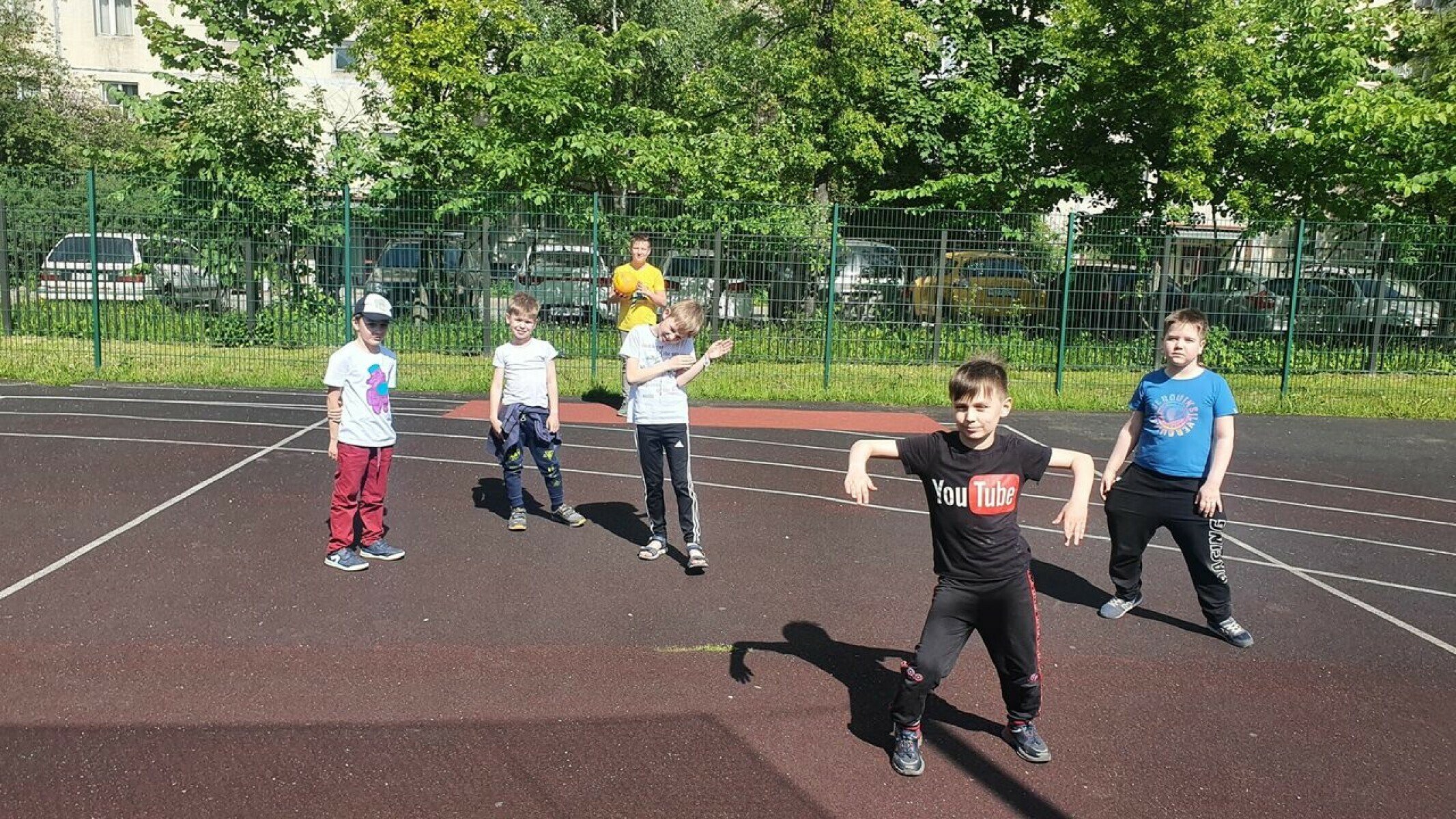 Лето с роботами. Ленинский проспект – городской лагерь, Санкт-Петербург, м. Ленинский проспект . Путевки в детский лагерь на 2025 год, фото программы 5