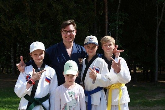 Детский лагерь «Восток и Запад» Заря, Ленинградская область - Ленинградская область, Курортный район, купить путевку