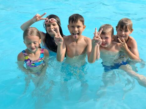 Детский лагерь «Азбука Плавания», Подмосковье - Московская обл., Дмитровский г.о., г. Яхрома, ул. Троицкая, д. 1, спортивный парк 'Волен', купить путевку