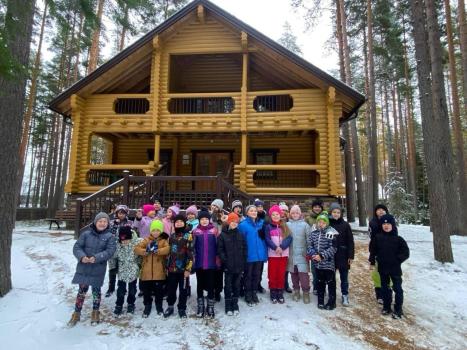 Детский лагерь «Актив» в загородном клубе «Дача», Ленинградская область - Ленинградская обл., Приозерский р-н, Петровское с.п., загородный клуб «Дача», купить путевку