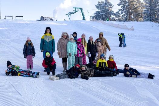 Детский лагерь «Каникулы в стиле Экшен» Горнолыжная школа, Тверская область - Тверская обл., Старицкий р-н, дер. Ордино, сноупарк «Афанасий», купить путевку