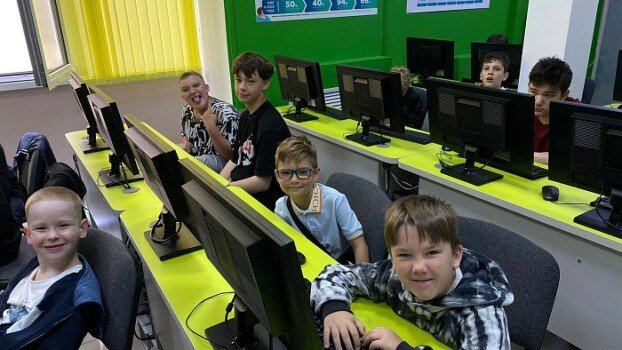 Академия TOP. Летний IT-клуб