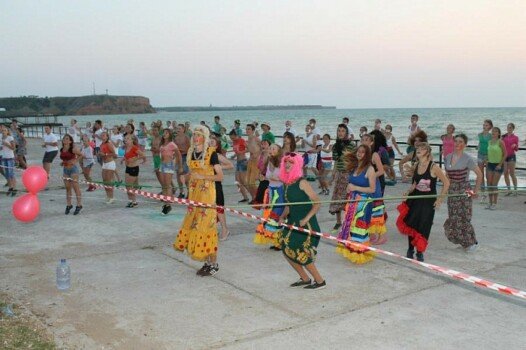 Детский лагерь «Бригантина», Крым - Крым, Бахчисарайский р-н, с. Песчаное, ул. Набережная, д. 8, купить путевку