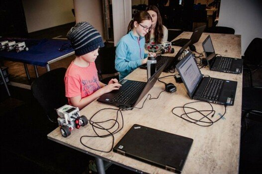 Юниум. Городской лагерь Москва