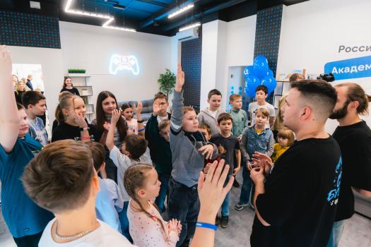 Детский лагерь Летние каникулы в Российской Академии 'Цифра', Челябинск - , купить путевку