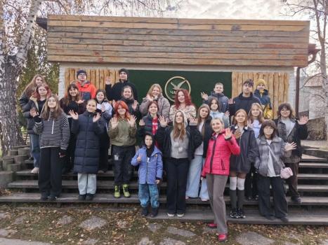 Детский лагерь Молодежный клуб социальной психологии 'Ответ' «Лесные дали» - , купить путевку