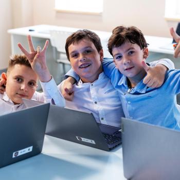 Детский лагерь «ONE! Urban Camp», Москва - г. Москва, ул. 3-я Хорошевская, д. 27а, International School в ЖК «Хорошевский», купить путевку