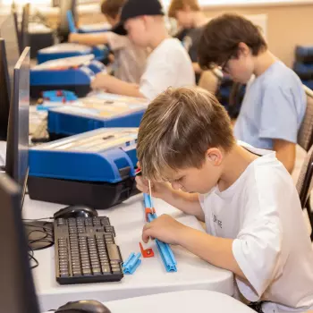 Детский лагерь «Enjoy Camp» Роботы, Калужская область, «Изумруд» - , купить путевку