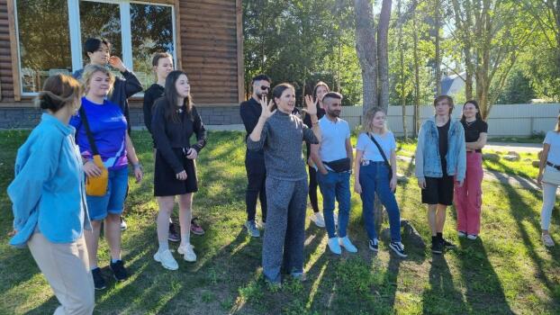 Детский лагерь «You can» Делай будущее сейчас, Ленинградская область, «Мюреля» - Ленинградская обл., Ломоносовский р-н, Виллозское г.п., дер. Мюреля, д.  4, купить путевку