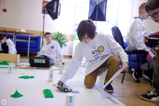 Детский лагерь Летний городской «Роббо клуб», Тула - г. Тула, ул. Октябрьская д. 97, «Роббо клуб», купить путевку