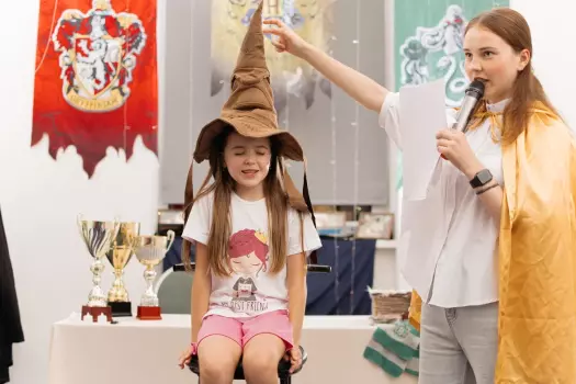 Детский лагерь «Хогвартс» Школа чародейств и волшебства, Одинцово - Московская обл.,  Одинцовский г.о., закрытый коттеджный посёлок Азарово, частная база «Эра», купить путевку