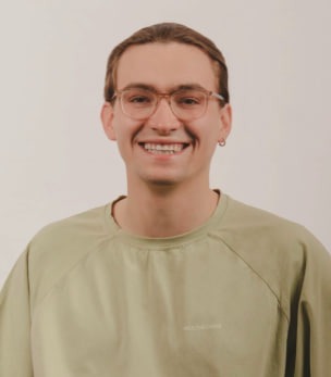 Михаил Степанов