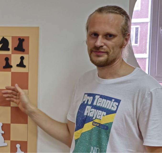 Дмитрий Вопшин