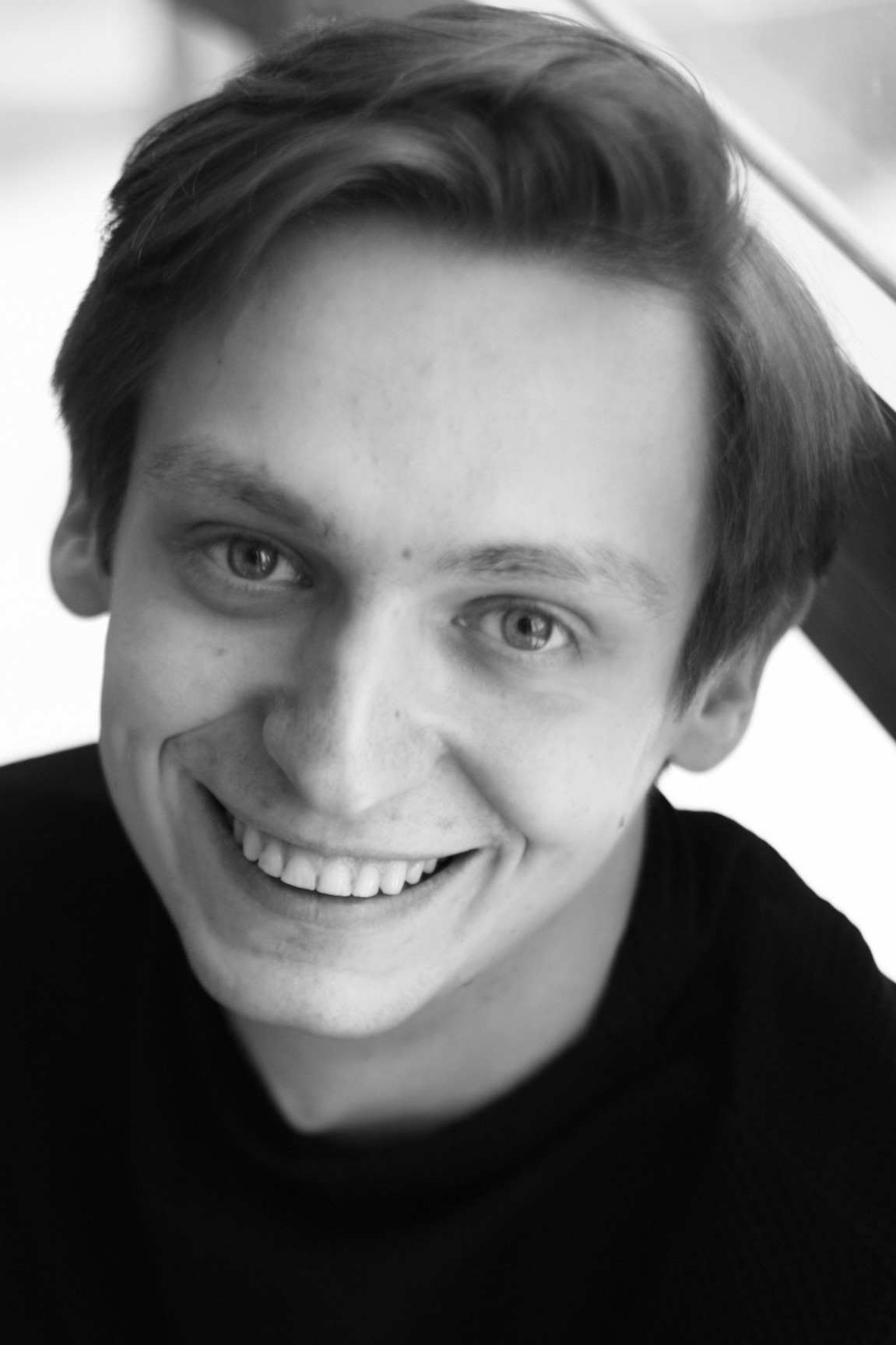 Александр Недомолкин