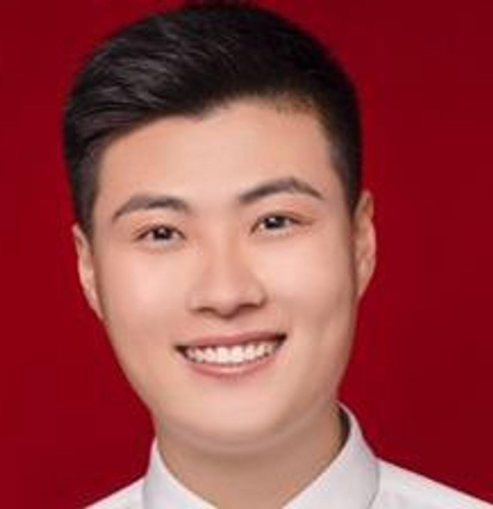 Men Xulei (Мэн Сулей, Константин)