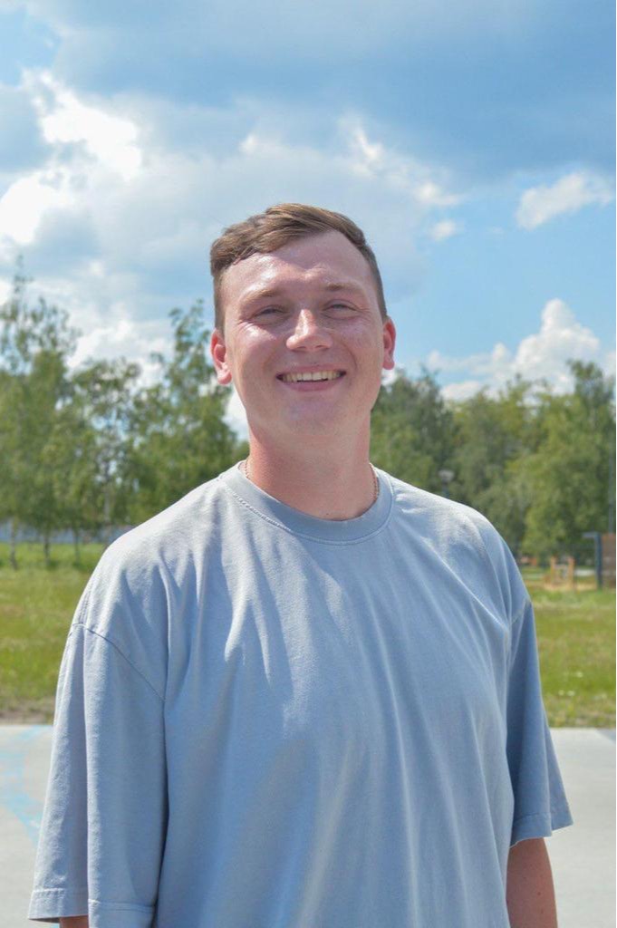 Земель Никита