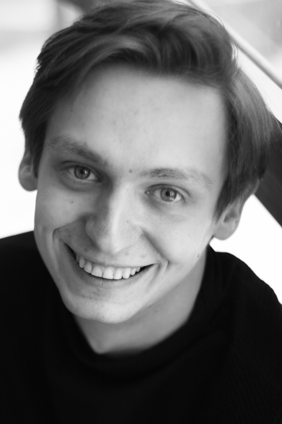 Александр Недомолкин