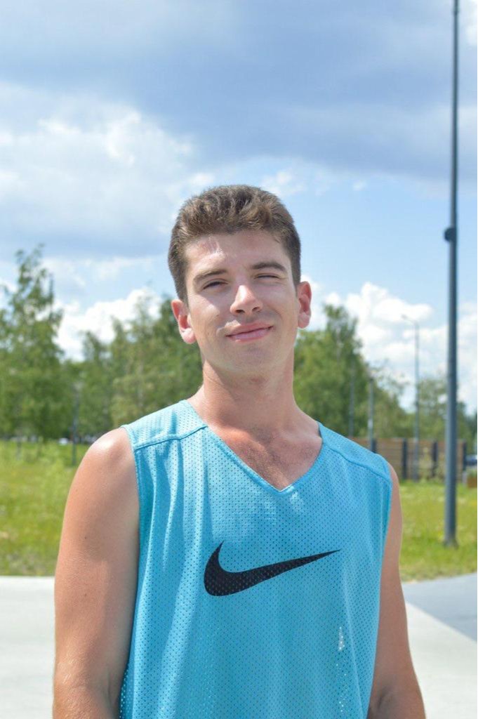 Иванов Роман