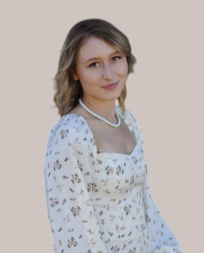 Алиса Южанинова