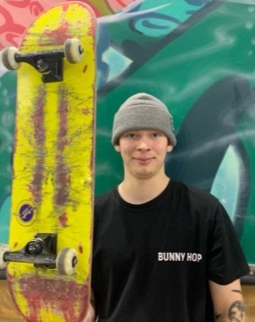 Максим Левин