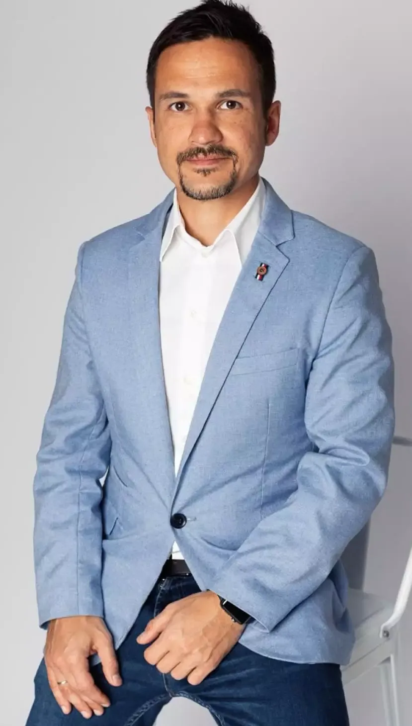 Айдар Булатов