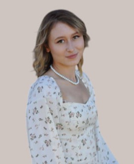 Алиса Южанинова