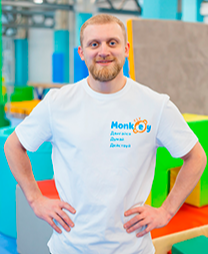 Петров Артем