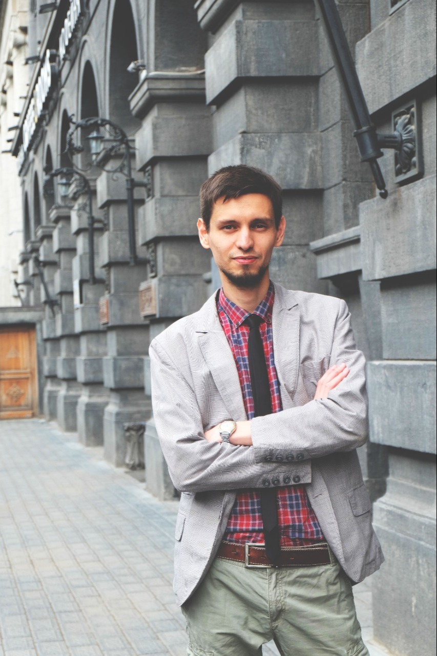 Руслан Салахутдинов