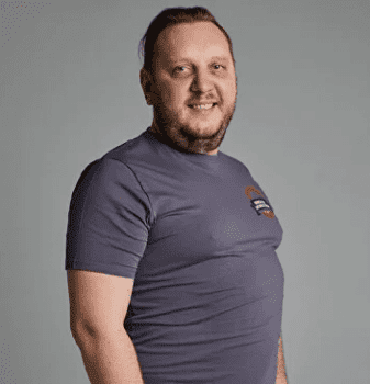 Назаренко Денис