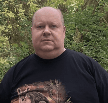 Владимир Попов