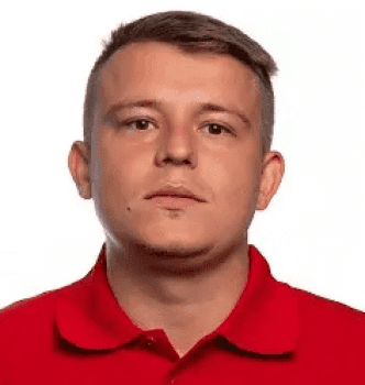 Максим Сухомлинов