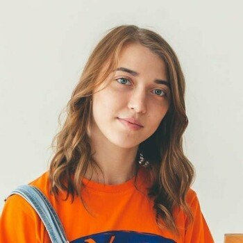 Оля Иванова